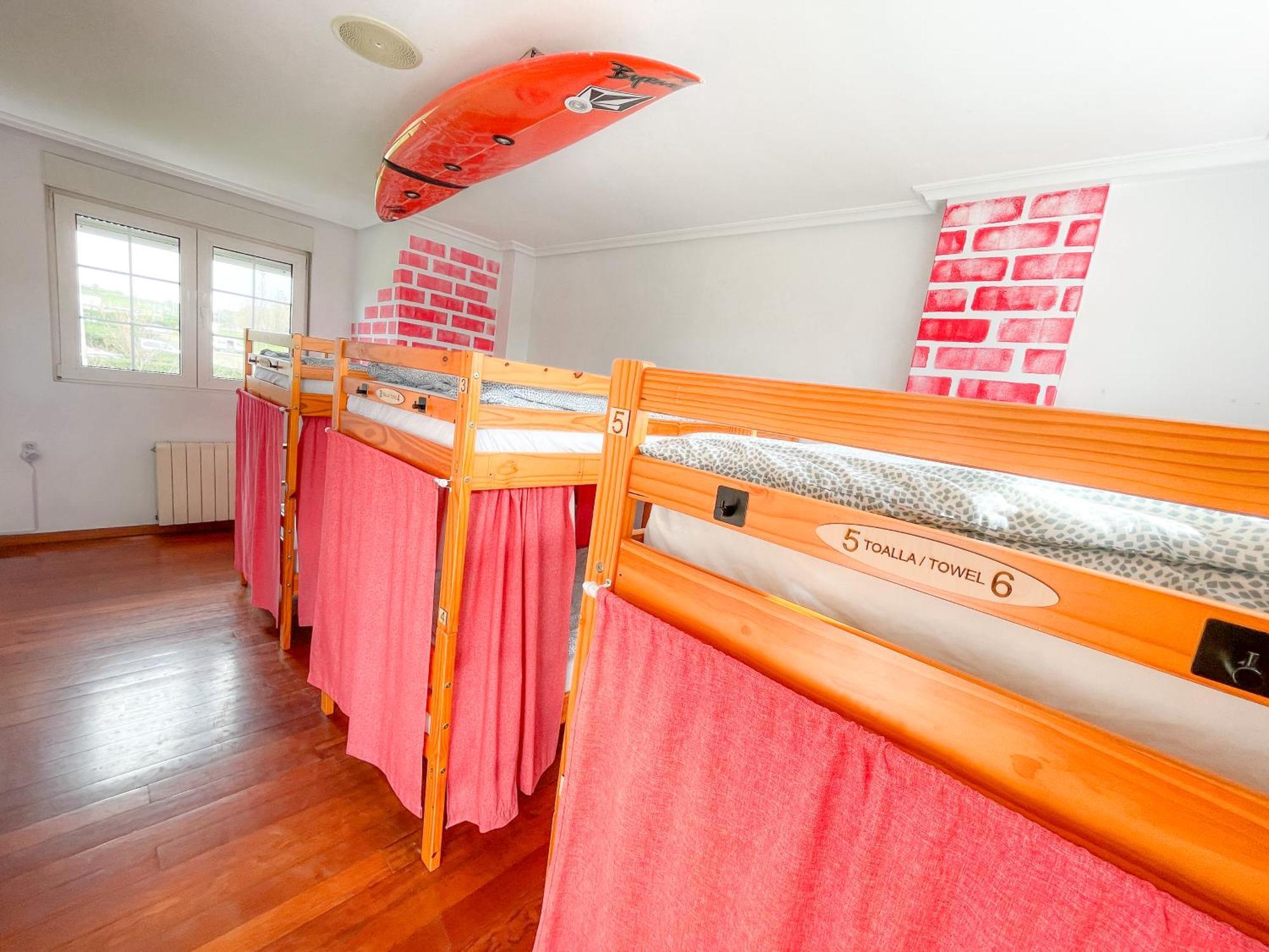 Gijon Surf Hostel Cameră foto